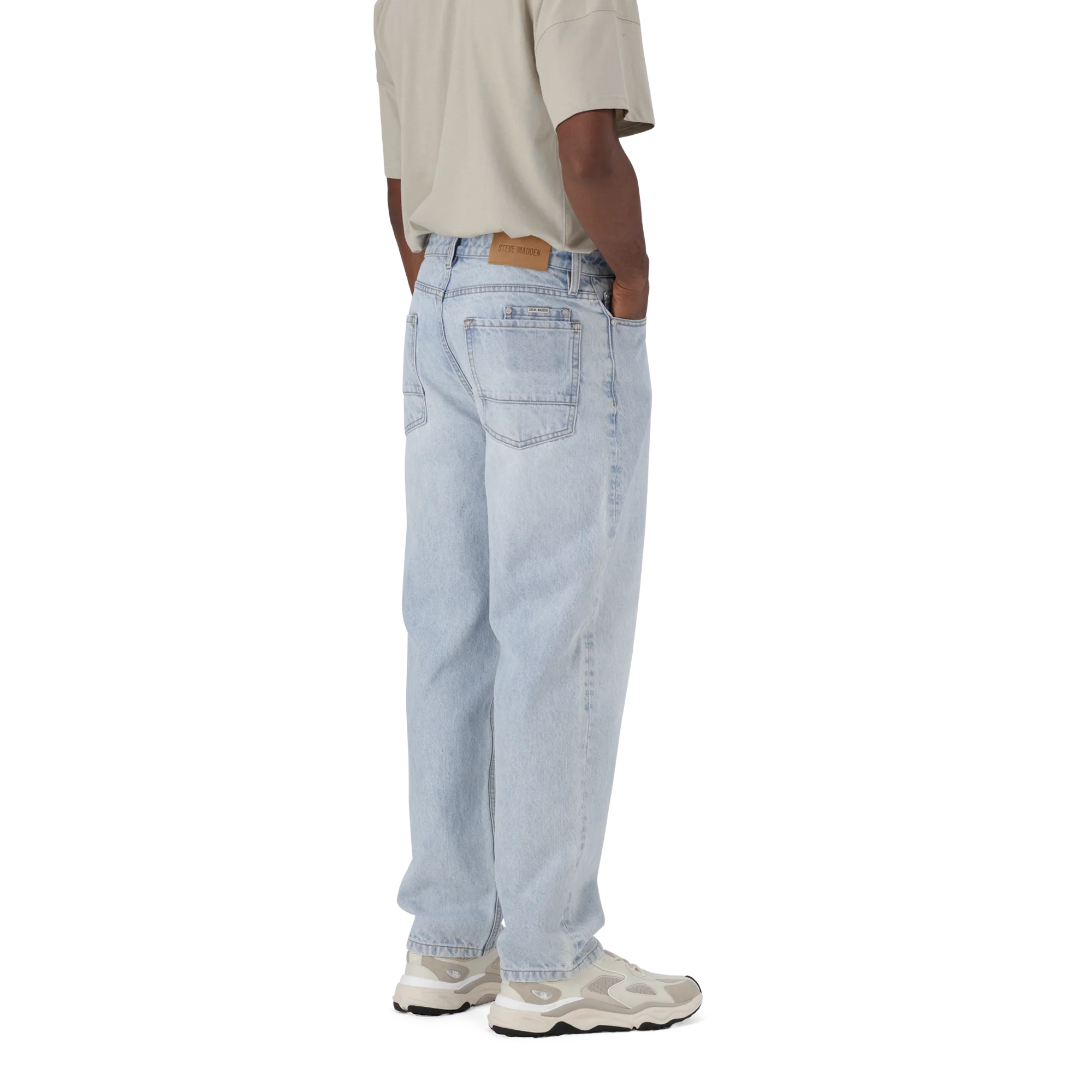 OSCAR STRAIGHT FIT LIGHT WASH JEANS - Image 6